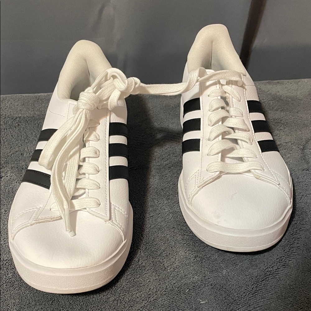 Adidas Classic White and Black Striped Sneakers - Picture 1 of 5